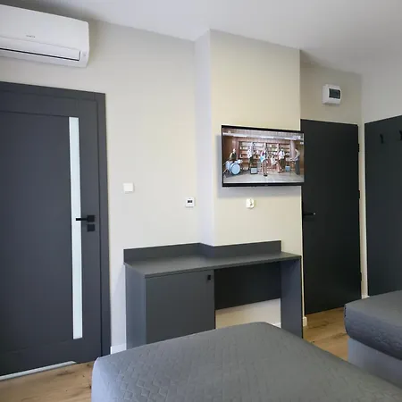 W64