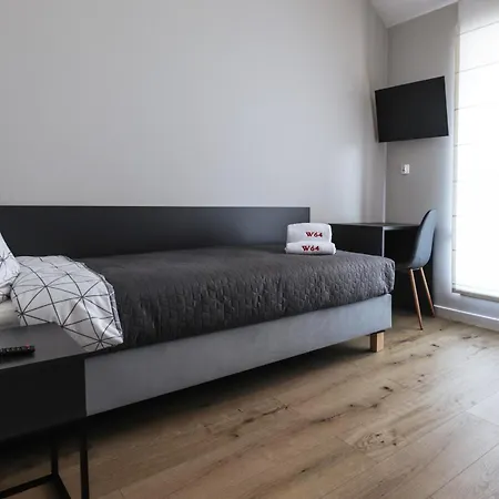 Aparthotel W64 Plock