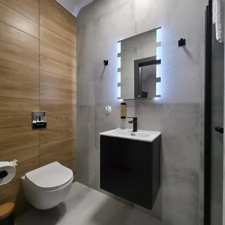 W64 Aparthotel 3*