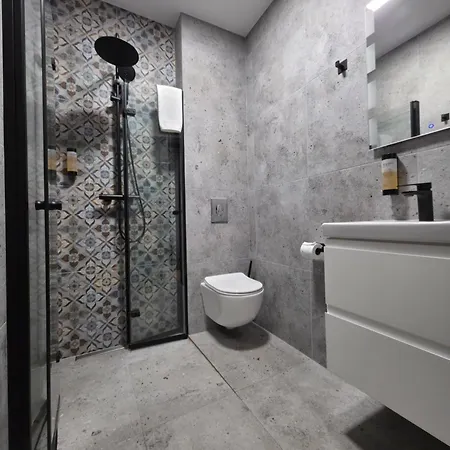 Aparthotel W64 Plock