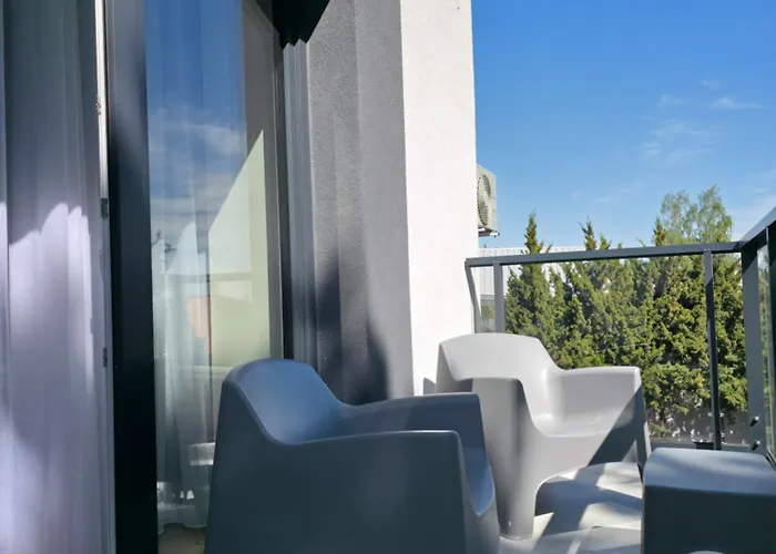 W64 Aparthotel Plock